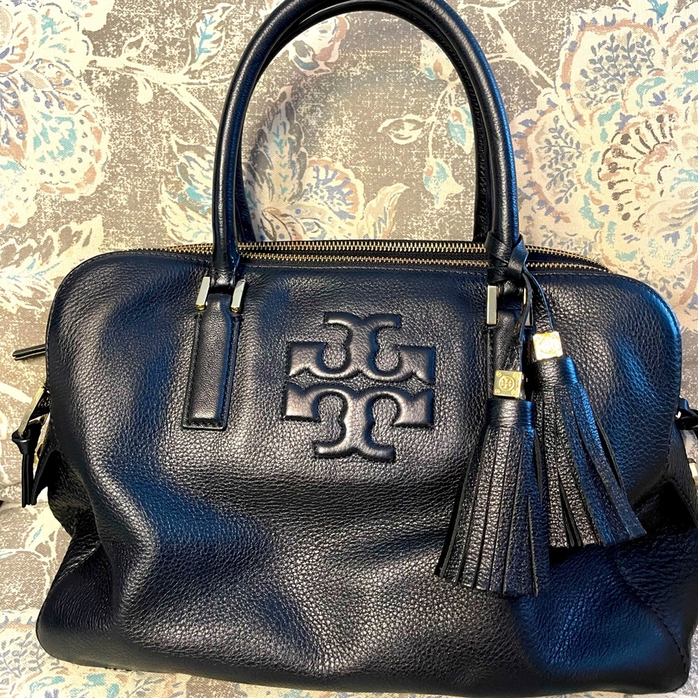 Gently used Thea Tory Burch three compartment shoulder bag